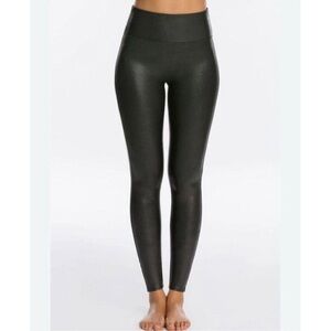 Spanx Faux Leather Leggings in Black sz Large SpanxShape